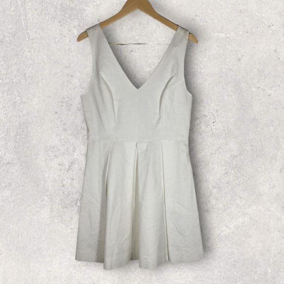 NEW! JOIE BESSINA SLEEVELESS V-NECK COTTON PLEATED‎ COCKTAIL White Size L $248 - Picture 1 of 13